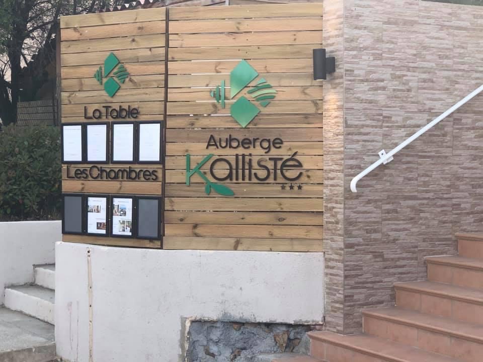 Réalisation d’un logo déporté pour l’auberge Kallisté